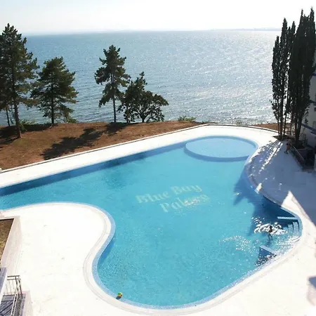 Blue Bay Sea View Apartment *